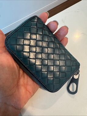 Bottega Veneta Dark Teal Intrecciato Zip Card Wallet 100 %Authentic